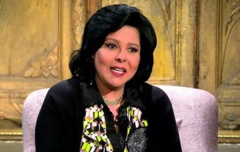 إسعاد يونس تكشف عن سنها الحقيقي وعلاقتها بضرتها شريهان