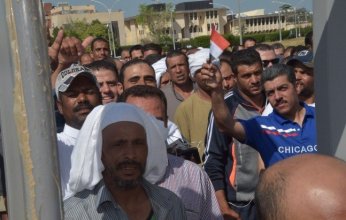 بعد توقف 16 شهرا.. الكويت تفتح تصاريح العمل بالقطاع الأهلي للمصريين