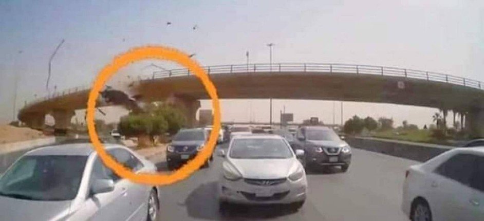 لحظة سقوط سيارة التيك توكر إسراء روكا