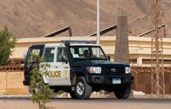 إجراء مصري عاجل ضد شرطي تجاوز بحق سياح