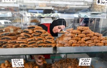 تونس تستقبل عيد الفطر بطوابير السكر