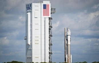 «بوينغ» تستعد لنقل بشر إلى الفضاء