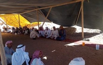 قانون العشائر.. محاكم «المخاتير» بديل العدالة بين النازحين في غزة