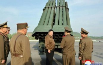 كيم يعتزم نشر راجمات صواريخ.. ما علاقة روسيا؟