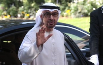 أول رد فعل خليجي على حل البرلمان وتعطيل مواد بدستور الكويت