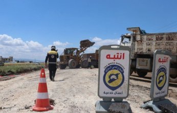 الإسفلت المحلي.. مصدر رزق مئات من أهالي محافظة إدلب السورية