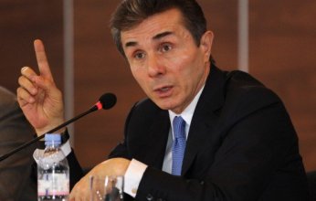 «ملياردير الظل» الذي يحكم جورجيا.. ما لا تعرفه عن إيفانيشفيلي