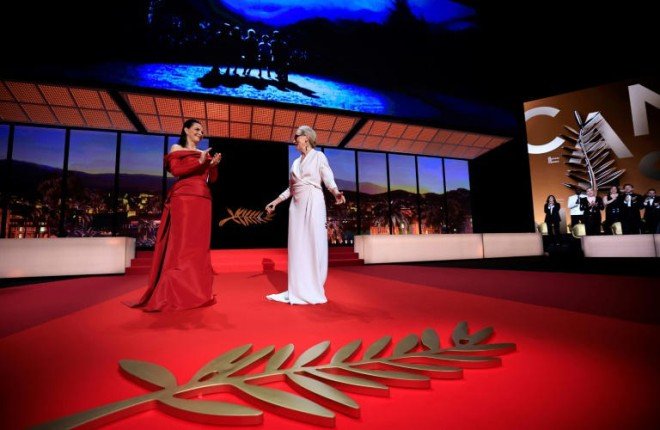 شاهد: حضور نسائي طاغ في انطلاقة مهرجان كان 2024 شاهد: حضور نسائي طاغ في انطلاقة مهرجان كان 2024