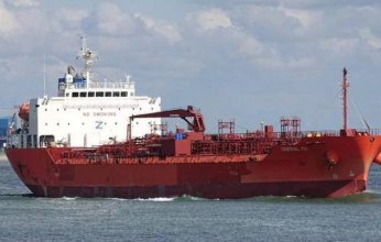 انخفاض تدفقات النفط عبر البحر الأحمر