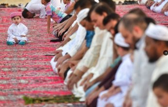 بالصور.. فرحة صلاة عيد الأضحى في الكويت