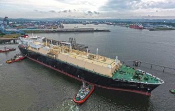 مصر تسعى إلى «استئجار» حل لأزمة انقطاع الكهرباء