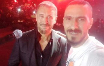 شاهد: «عيد العشاق» يعيد كاظم الساهر لمصر بعد غياب