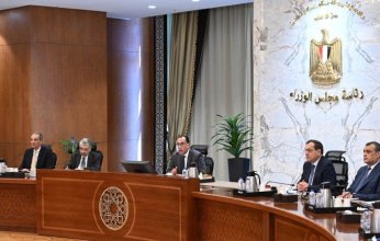 مصر تبحث توطين صناعة الرقائق الإلكترونية