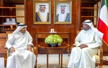 ماذا دار بين وزير الخارجية الكويتي والسفير القطري؟