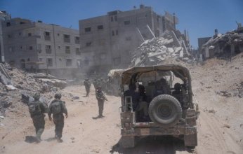 الراية البيضاء لا تشفع.. «طائرة انتحارية» حولت حياة عائلة فلسطينية إلى سرادق عزاء