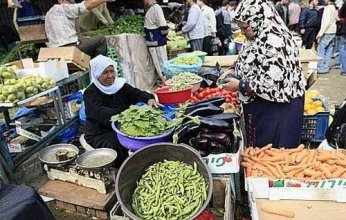 «بطيخ بالقطعة».. حرب غزة تقصف سلوكيات الشراء في غزة