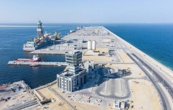 ما مصير طاقم ناقلة النفط الغارقة أمام ساحل سلطنة عمان؟