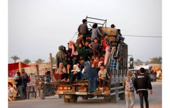 آلاف الفلسطينيين في رحلة نزوح جديدة بعد أوامر إخلاء إسرائيلية