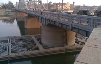 مصر توضح حقيقة انهيار جسر على النيل