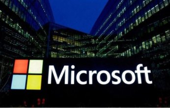 عطل الإنترنت يشل بنوك ومطارات العالم: الإمارات تنبه.. وماسك يسخر