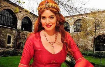 فنانة تصدم الجمهور بفيديو «اللص قتيل الكهرباء»