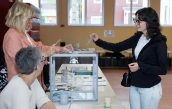 الفرنسيون يتوافدون للتصويت في الانتخابات التشريعية