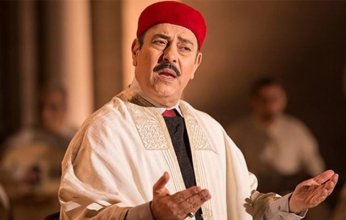 شاهد: لطفي بوشناق يصدح في افتتاح مهرجان قرطاج