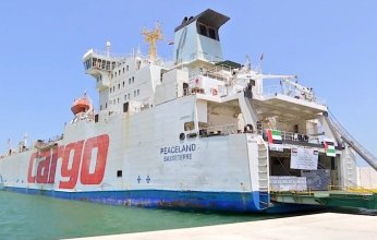 الإمارات ترسل سفينة مساعدات رابعة إلى غزة «فيديو»