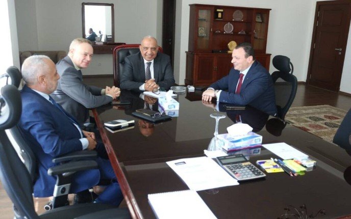 مباحثات مصرية - سعودية لتعزيز مجال «الهيدروجين الأخضر» مباحثات مصرية - سعودية لتعزيز مجال «الهيدروجين الأخضر»