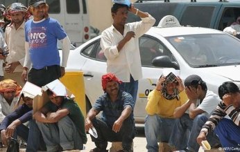 خليجيون| العمالة الوافدة تعيد دول الخليج إلى مربع الاتهامات الدولية