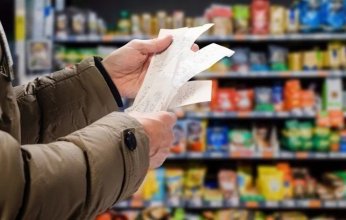 «الشكوك» تعيد حسابات المستهلكين والشركات في أميركا