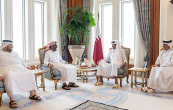 زيارة مفاجئة.. تميم يستقبل مسؤولا أمنيا اماراتيا