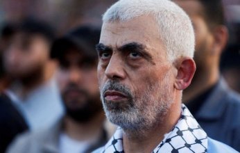 رجل الظل الذي يرعبهم.. هل قتل جيش الاحتلال يحيى السنوار في غاراته اليوم؟