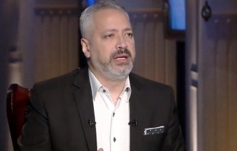 خليجيون| هل ظلمت «سوشيال ميديا» الإعلامي تامر أمين؟