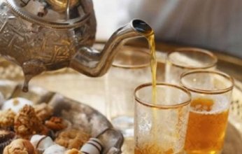 الشاي المغربي رحلة بدأت من بلاط القصر إلى رمز للضيافة