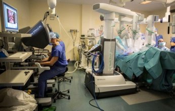 شاهد: أول عملية زرع أعضاء بـ«الروبوت» في أبوظبي