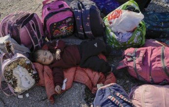 «ليلة في العراء».. عائلات لبنانية تروي فصلا من مأساة الضاحية المنكوبة