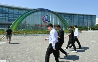 بكين تتعهد بتنفيذ مشروع طرق «الحرير الجديدة» في أفريقيا