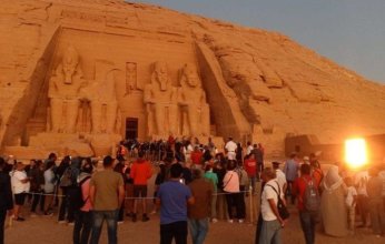 سائح بريطاني يُثير الجدل في مصر بموقف غريب.. ما التفاصيل؟