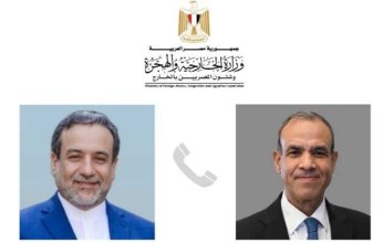 وزير الخارجية المصري ينقل لنظيره الإيراني مخاوف بلاده من تصاعد التوترات في المنطقة