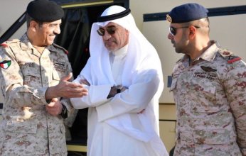 وزير الدفاع الكويتي يتفقد مواقع ميدانية لسلاح الدفاع الجوي