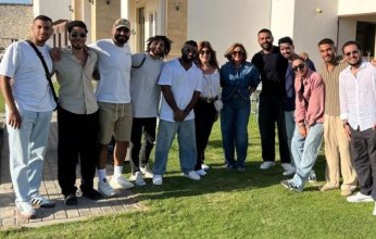 ‎عمر السعيد يجمع النجوم في أجواء مرحة بعيدًا عن الكاميرات بالجونة (صور)