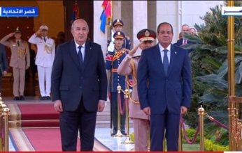 الرئيس المصري يستقبل نظيره الجزائري في قصر الاتحادية