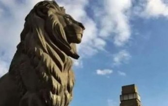 السياحة والآثار المصرية تكشف حقيقة طلاء «أسود قصر النيل»