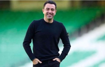 مانشستر يونايتد يفاوض تشافي هرنانديز لتولي تدريب الفريق