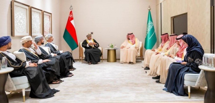 السعودية وسلطنة عُمان توقعان مذكرة تفاهم لتعزيز التعاون في التخطيط الاقتصادي السعودية وسلطنة عُمان توقعان مذكرة تفاهم لتعزيز التعاون في التخطيط الاقتصادي