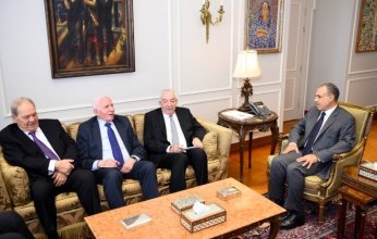 مصر تؤكد على وحدة الصف الفلسطيني ودعم السلطة الوطنية في لقاء مع وفد "فتح"