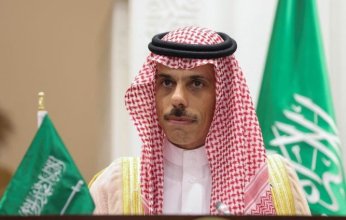 وزير الخارجية السعودي يحذر التهديد الخطير للأمن الدولي جراء استمرار العدوان الإسرائيلي