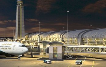 حادث أمني يتسبب في هبوط اضطراري لطائرة أجنبية بمطار مسقط.. اعرف التفاصيل