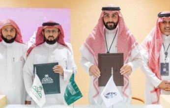توقيع مذكرة تعاون بين نادي الصقور السعودي وجامعة خالد لتنفيذ أبحاث في موروث الصقارة